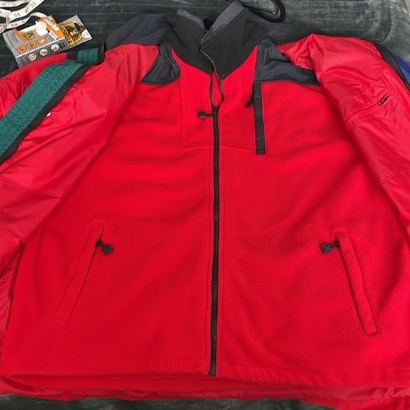 ❌SOLD❌ Rawik Outerwear Ski Jacket - Picture 7 of 16